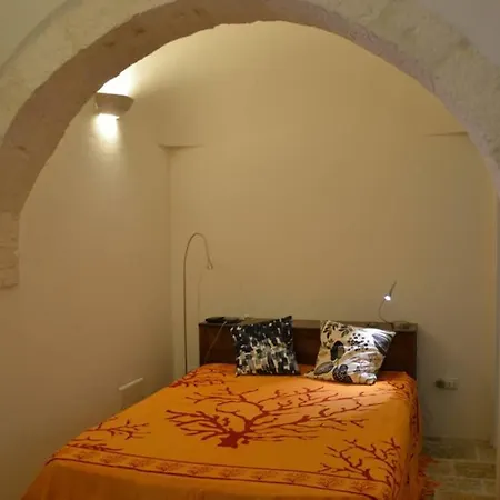 Trullo Rosso E Le Sue Esperienze Martina Franca