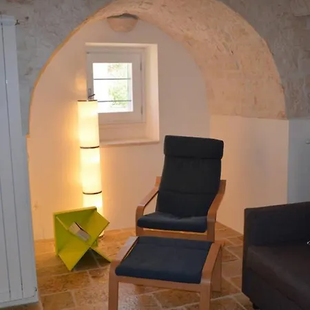 Trullo Rosso E Le Sue Esperienze Villa Martina Franca